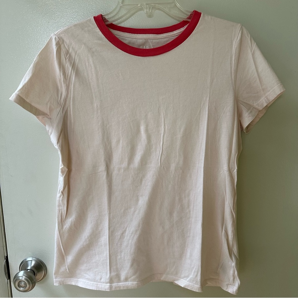 GAP Crewneck pink shirt